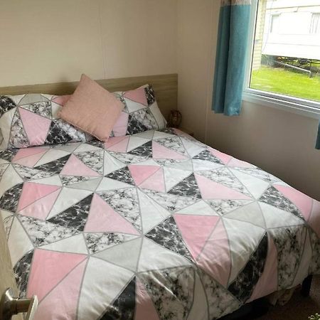 32 Elm Walk Hotel Whitley Bay Eksteriør billede