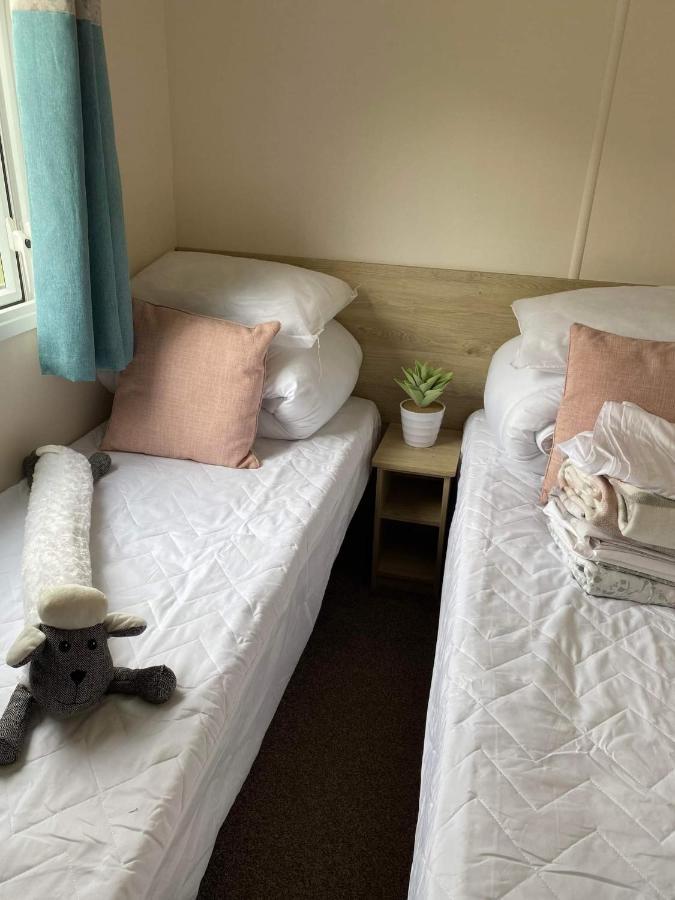 32 Elm Walk Hotel Whitley Bay Eksteriør billede